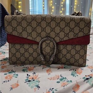Gucci Shoulder Bags for Women
